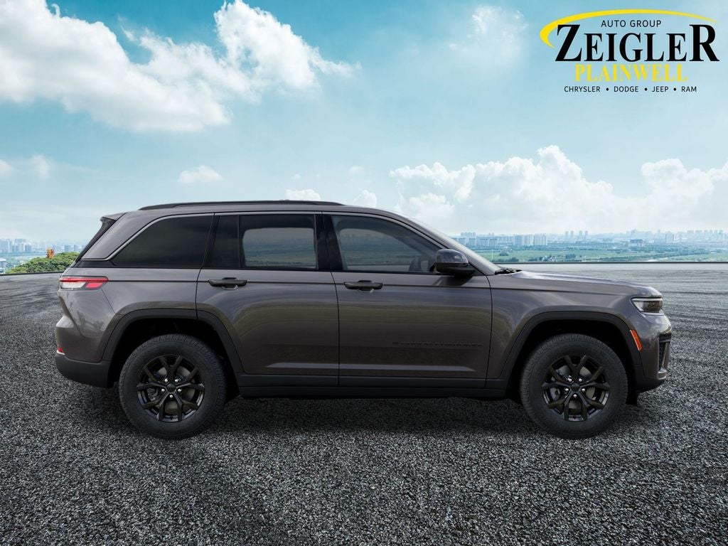 2026 Jeep Grand Cherokee Laredo
