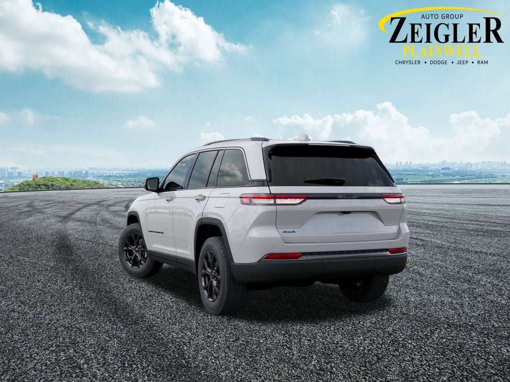 2026 Jeep Grand Cherokee Laredo