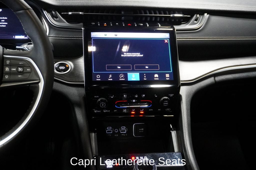 2024 Jeep Grand Cherokee Limited Navigation System & Dual-Pane Panoramic Sunroof