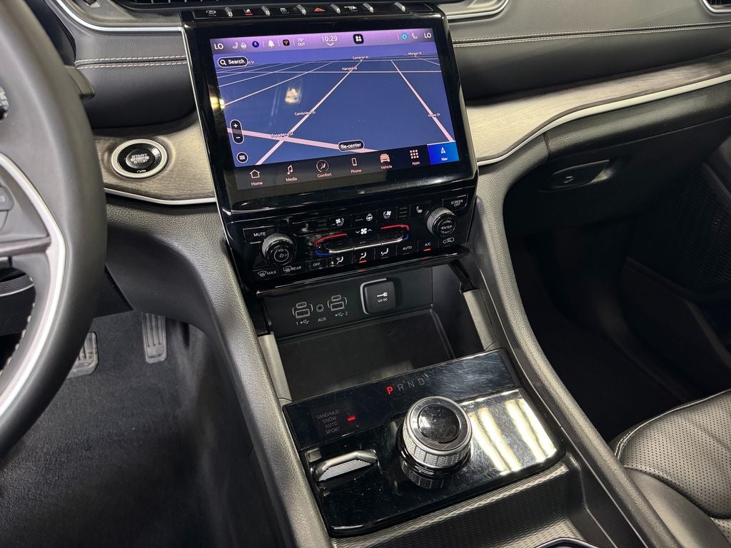 2024 Jeep Grand Cherokee Limited Panoramic Sunroof