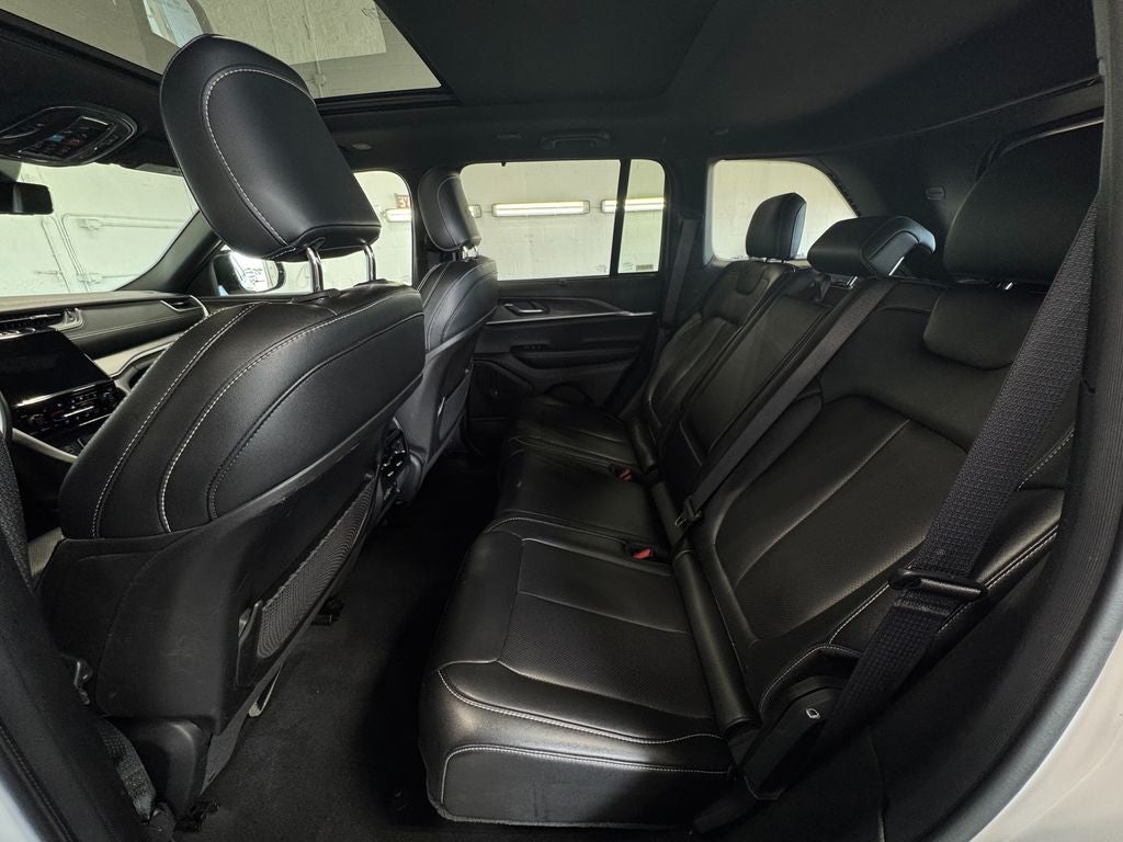 2024 Jeep Grand Cherokee Limited Panoramic Sunroof