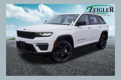 2023 Jeep Grand Cherokee Limited Blackout Package with Navigation