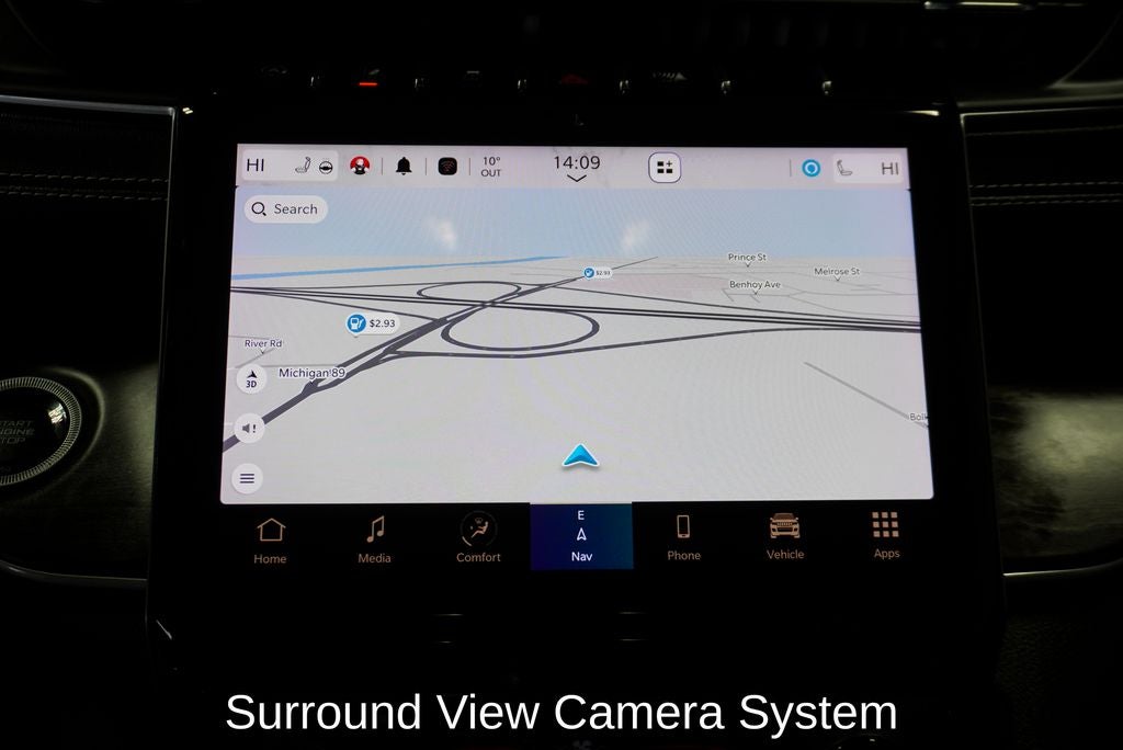 2023 Jeep Grand Cherokee Limited Blackout Package with Navigation