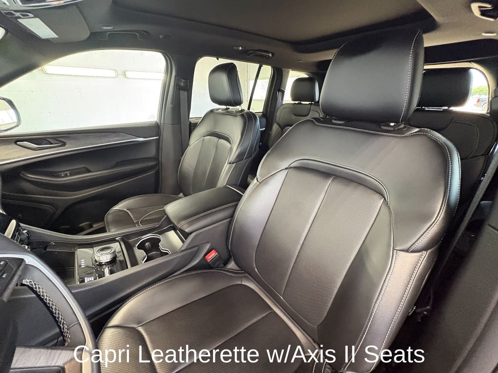 2024 Jeep Grand Cherokee Limited Panoramic Sunroof