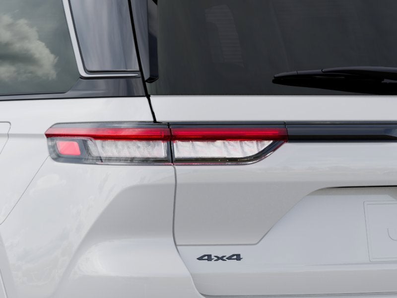 2027 Jeep Grand Cherokee Summit
