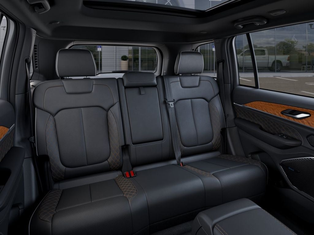 2026 Jeep Grand Cherokee Summit