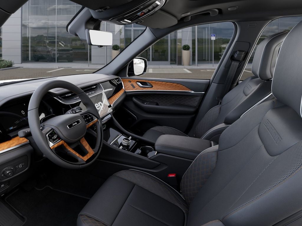 2026 Jeep Grand Cherokee Summit