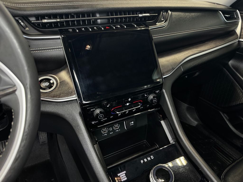 2023 Jeep Grand Cherokee L Limited 3rd row seat