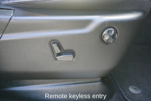 2022 Dodge Durango R/T Navigation System & Apple CarPlay/Android Auto