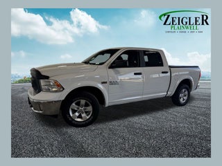 2017 RAM 1500 SLT