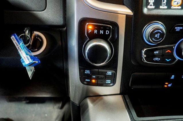 2017 RAM 1500 Big Horn Navigation & ParkView Rear Back-Up Camera