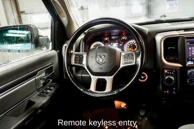 2022 RAM 1500 Classic SLT ParkView Rear Back-Up Camera & Integrated Voice Co