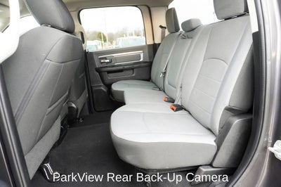 2023 RAM 1500 Classic SLT Apple CarPlay & ParkView Rear Back-Up Camera