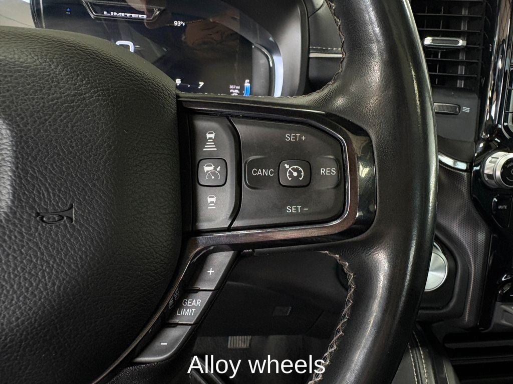 2023 RAM 1500 Limited Panoramic Sunroof