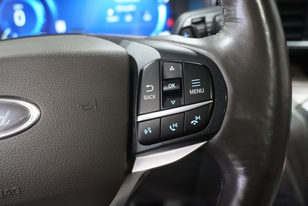 2020 Ford Explorer Platinum 10.1" LCD Capacitive Portrait Touchscreen