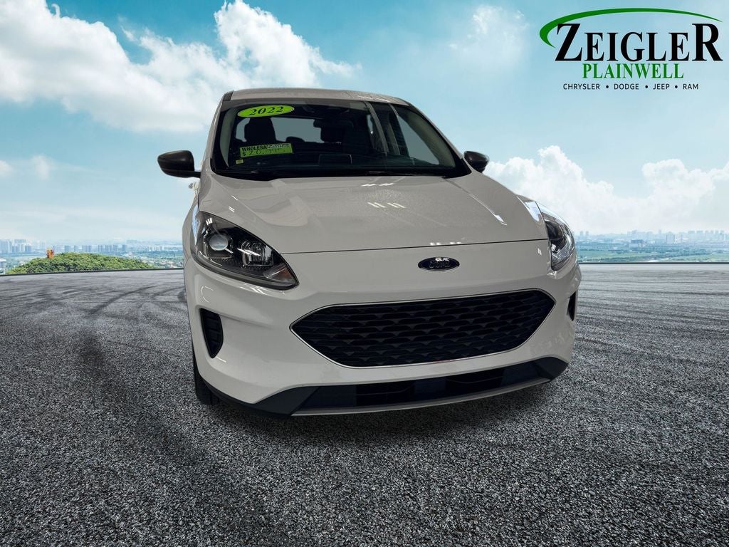 2022 Ford Escape Hybrid SE