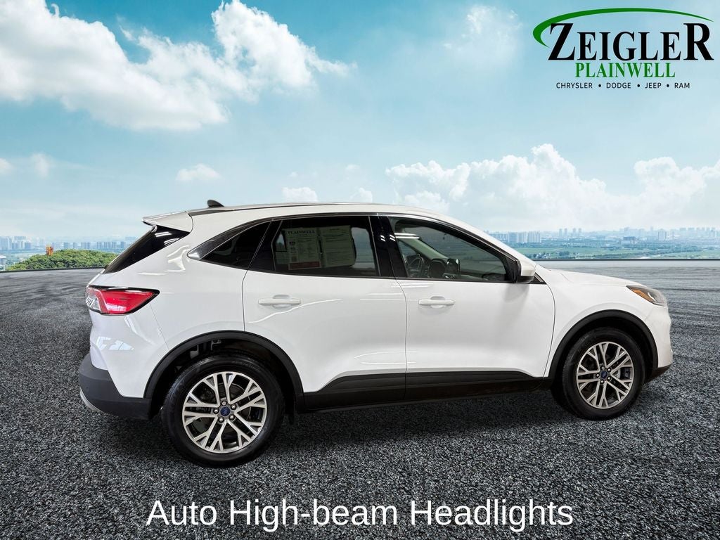 2022 Ford Escape Hybrid SEL