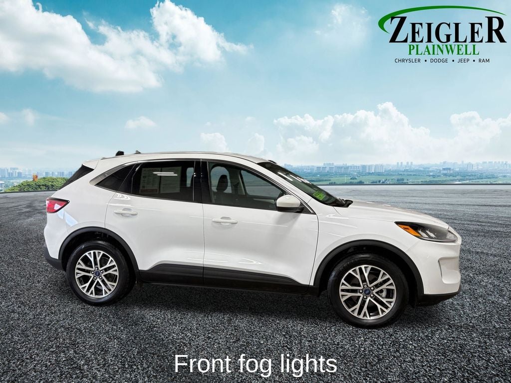 2022 Ford Escape Hybrid SEL