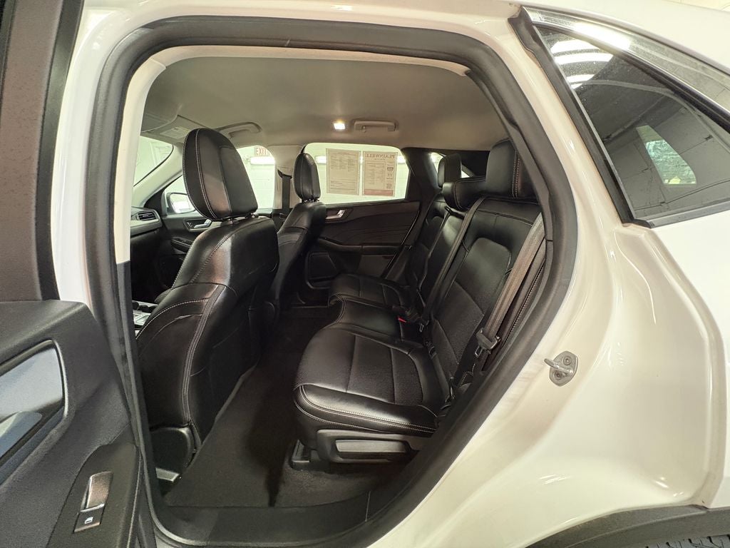 2022 Ford Escape Hybrid SEL