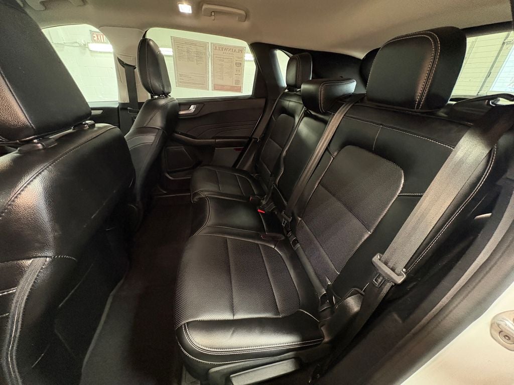 2022 Ford Escape Hybrid SEL