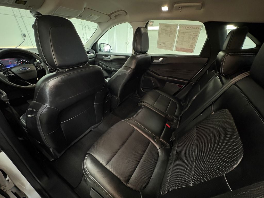 2022 Ford Escape Hybrid SEL