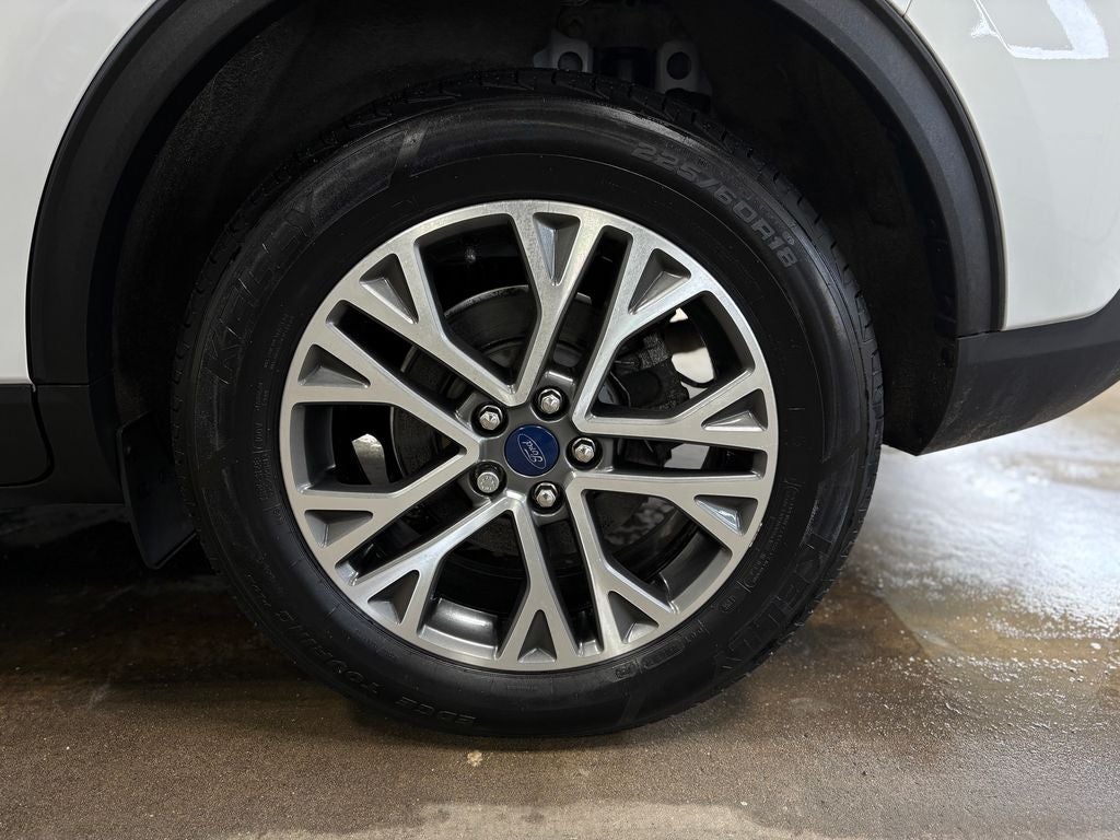 2022 Ford Escape Hybrid SEL