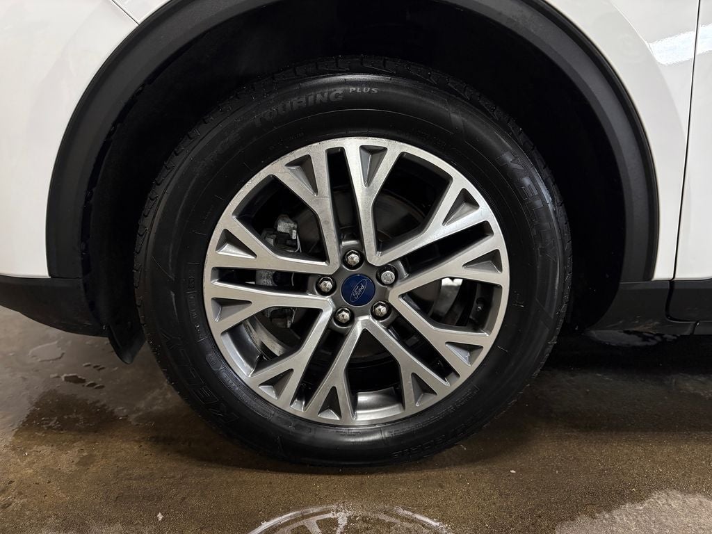 2022 Ford Escape Hybrid SEL