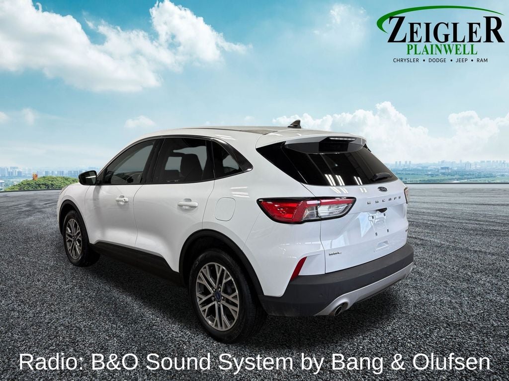 2022 Ford Escape Hybrid SEL