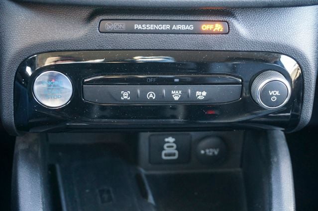 2025 Ford Escape Platinum Navigation System & SYNC 4 w/Enhanced Voice Recogn