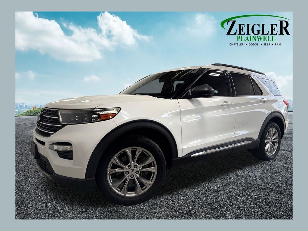 2020 Ford Explorer XLT 4WD's photo