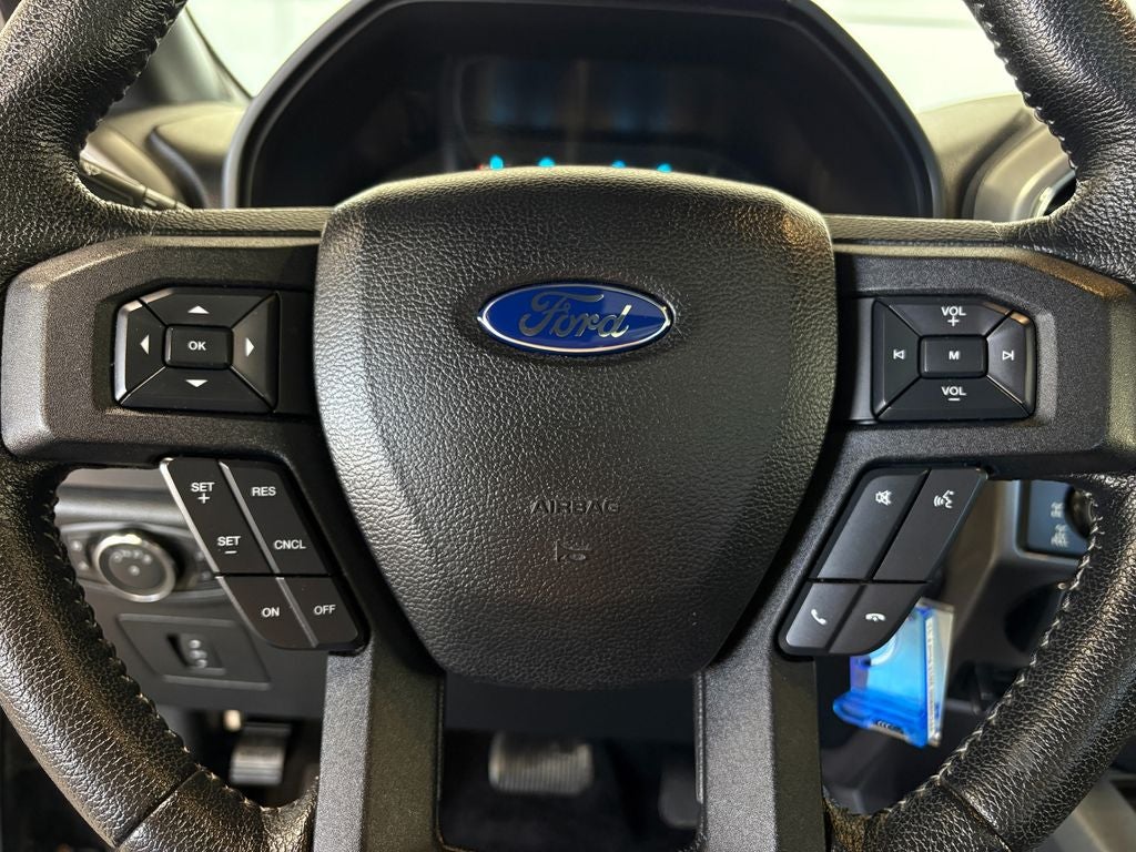 2015 Ford F-150 XLT Twin Panel Moonroof
