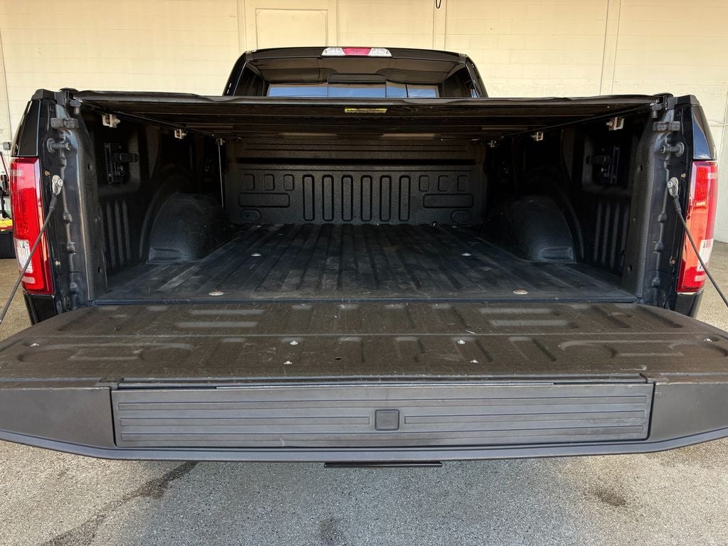 2015 Ford F-150 XLT Twin Panel Moonroof