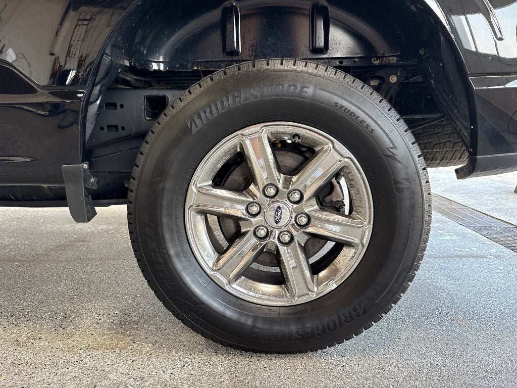 2024 Ford F-150 XLT Alloy wheels