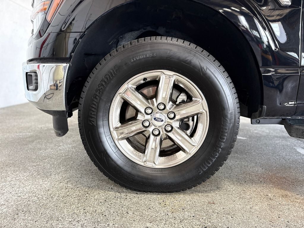 2024 Ford F-150 XLT Alloy wheels