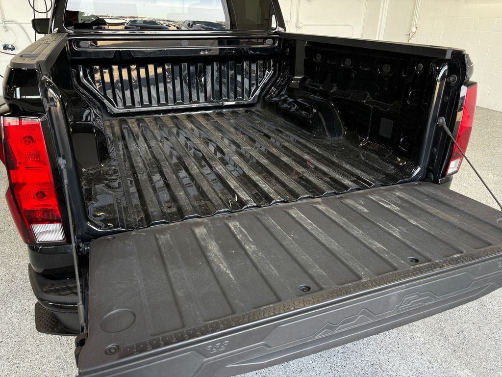 2024 Chevrolet Colorado Work Truck Navigation System