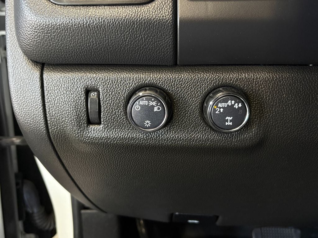2022 Chevrolet Colorado LT Alloy wheels