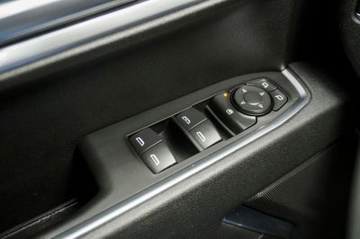 2025 Chevrolet Silverado 1500 LT Navigation System & 12.3" Multicolor Reconfigurabl