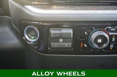 2025 Chevrolet Silverado 1500 LT Navigation System & Apple CarPlay/Android Auto