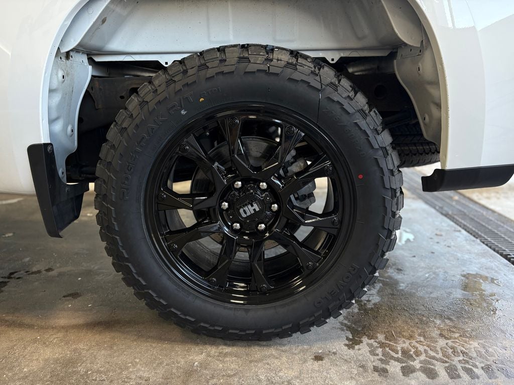 2025 Chevrolet Silverado 1500 LT Navigation System