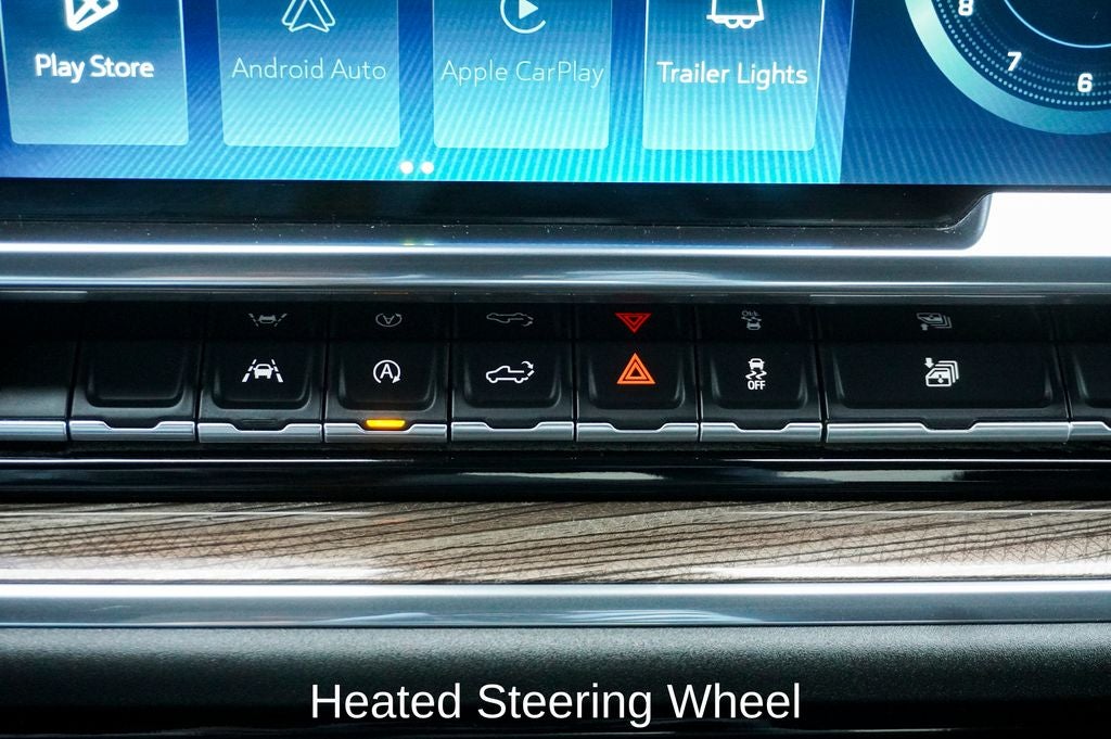 2025 Chevrolet Silverado 1500 LT 12.3" Multicolor Reconfigurable Digital Display &