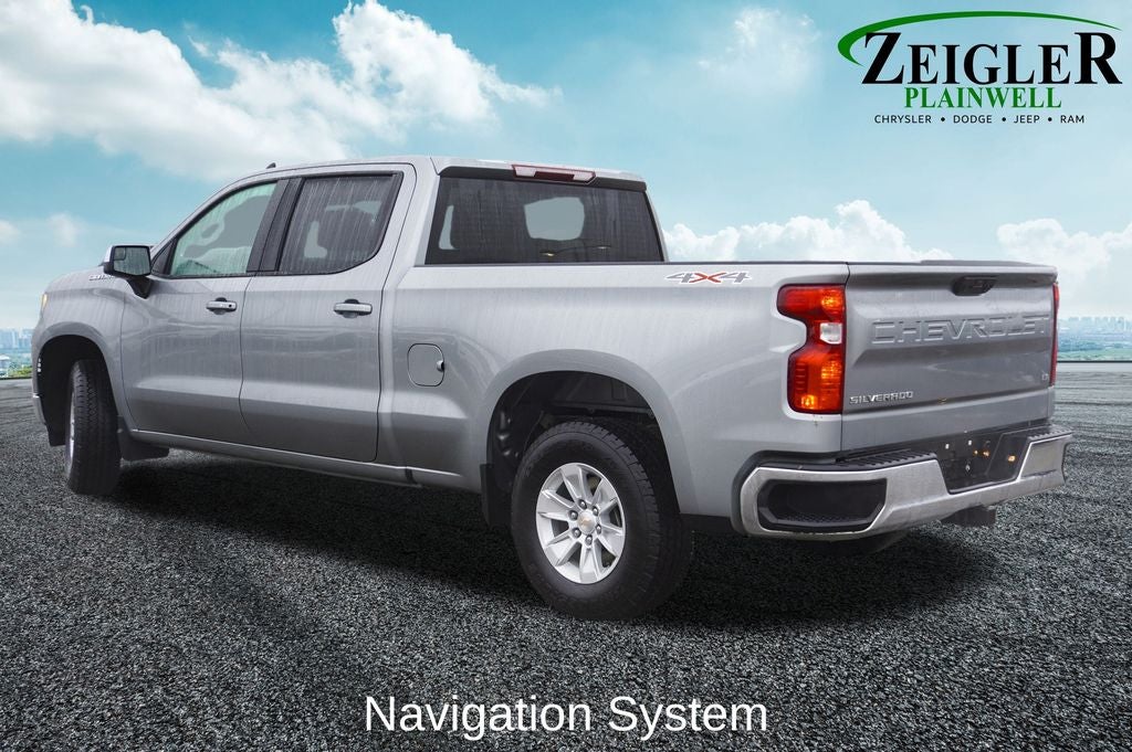 2025 Chevrolet Silverado 1500 LT 12.3" Multicolor Reconfigurable Digital Display &