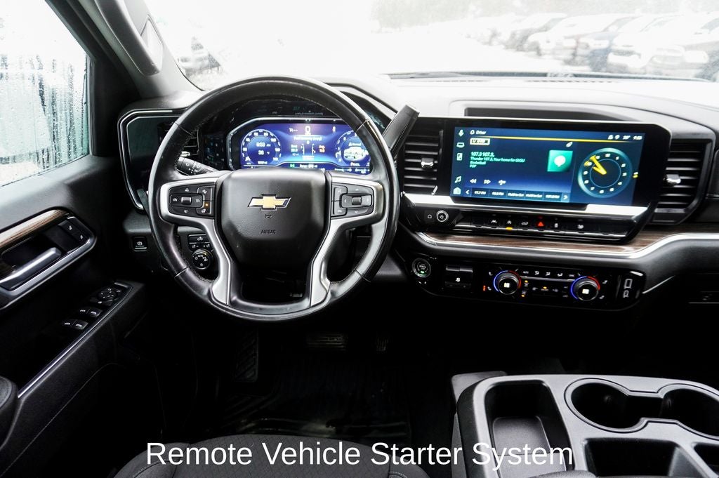 2025 Chevrolet Silverado 1500 LT 12.3" Multicolor Reconfigurable Digital Display &