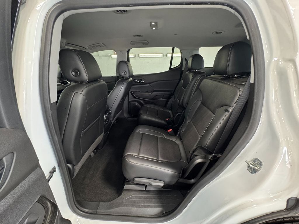 2020 GMC Acadia SLT