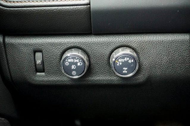 2022 GMC Canyon AT4 w/Leather Exterior Parking Camera Rear & Apple CarPlay/Andro