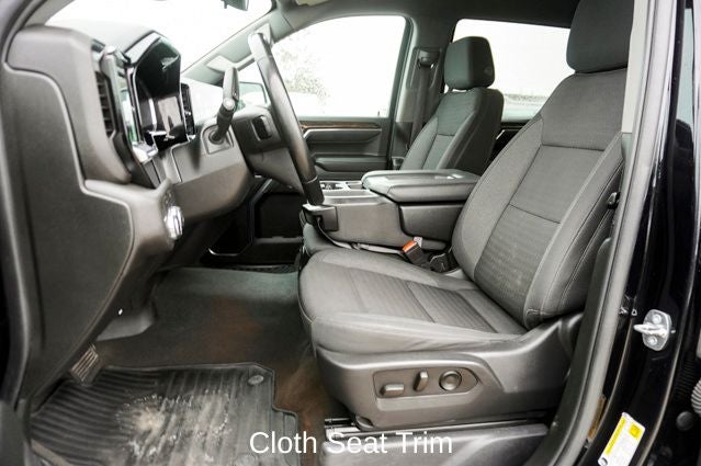 2023 GMC Sierra 1500 SLE Navigation System & HD Rear Vision Camera