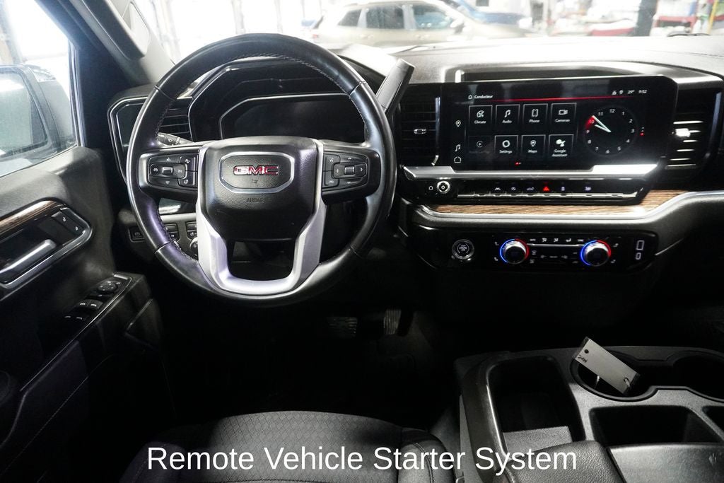 2023 GMC Sierra 1500 SLE Navigation System & Remote Vehicle Starter System