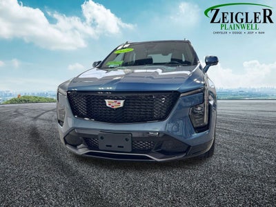 2024 Cadillac XT4 Sport Navigation system