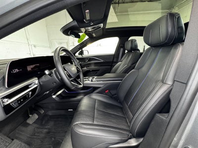 2025 Cadillac LYRIQ Luxury Preferred Equipment Group 1SC