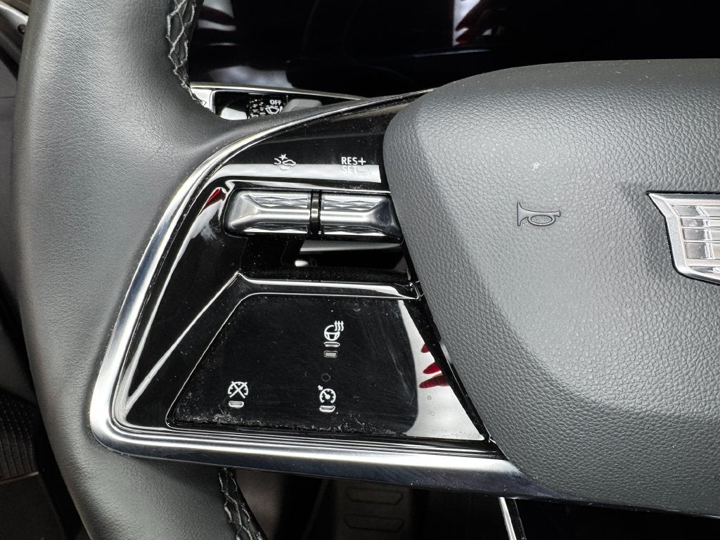 2025 Cadillac LYRIQ Luxury Preferred Equipment Group 1SC