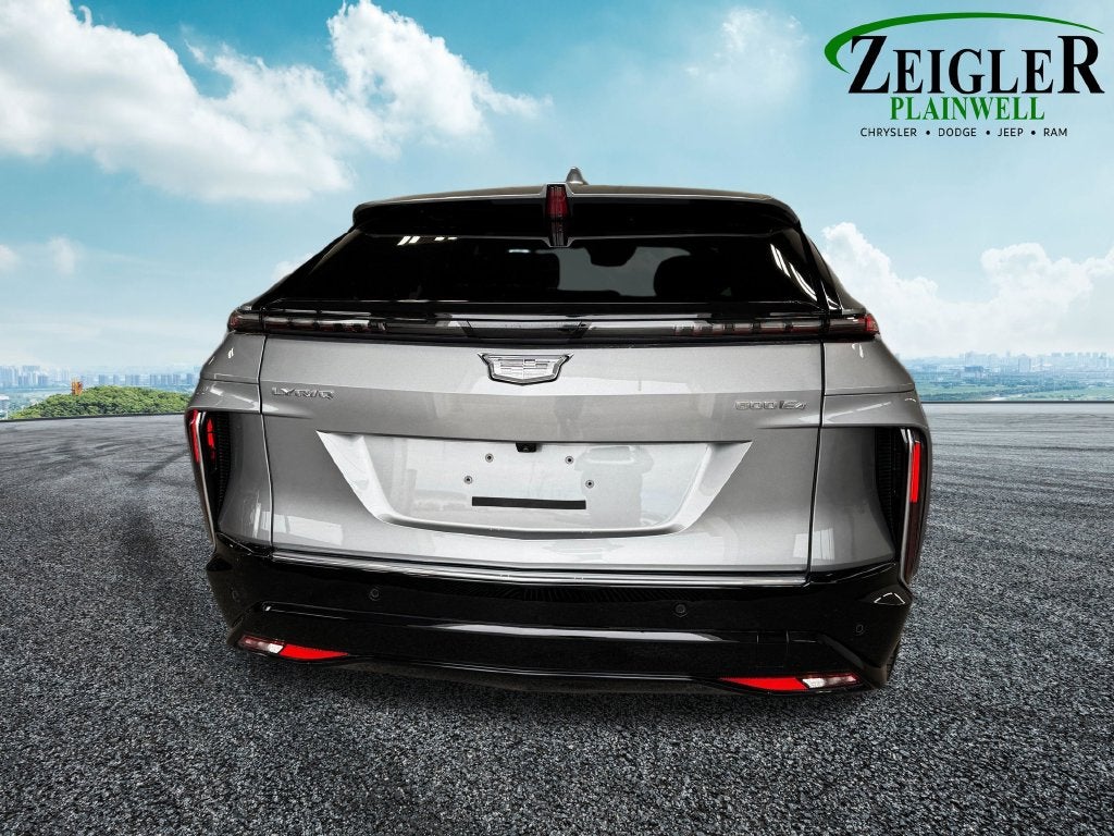 2025 Cadillac LYRIQ Luxury Preferred Equipment Group 1SC